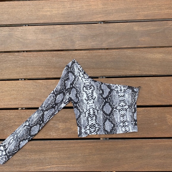 SHEIN Tops - One shoulder snakeskin crop top